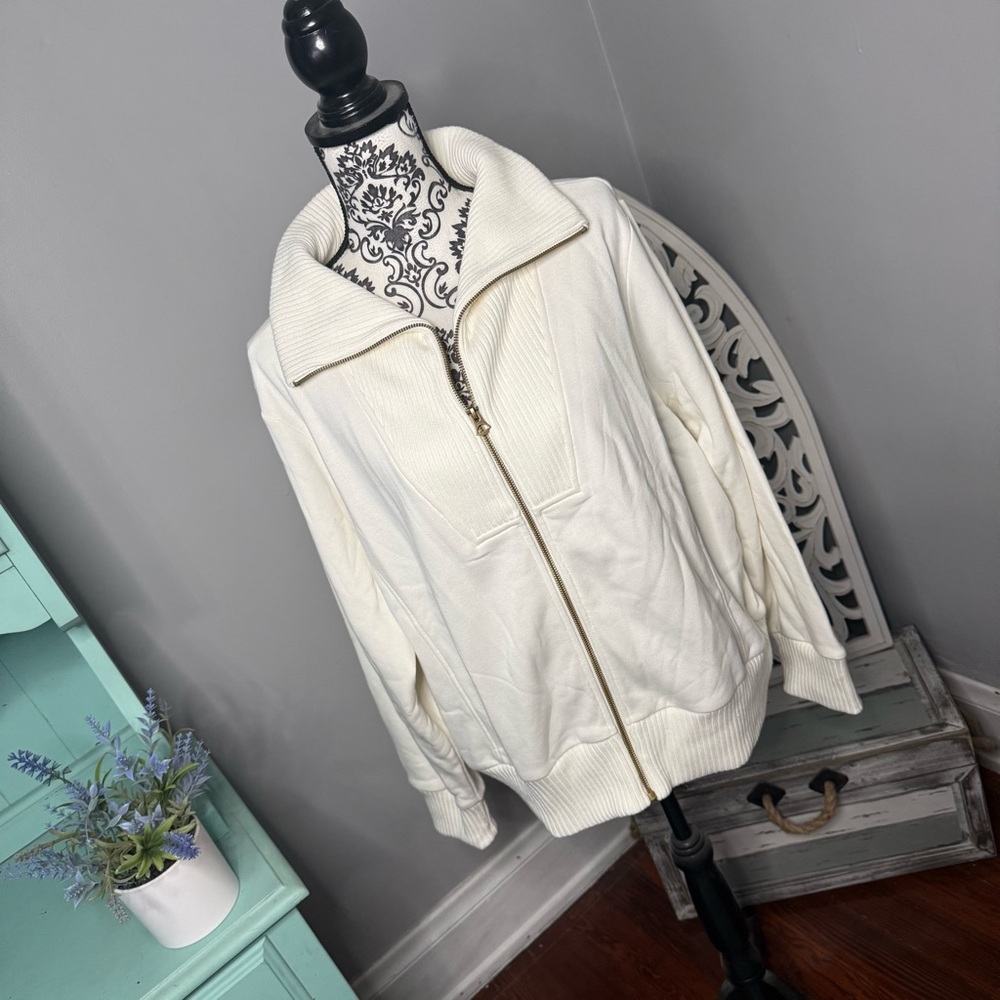 Maurices Zip Up Jacket Size 2x NWT Ivory Cream Athleisure Lounge